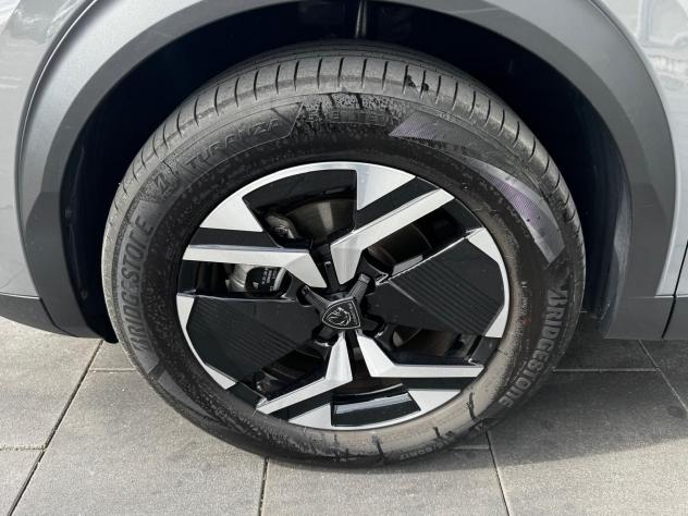 Peugeot 2008 Hybrid 145cv e-DCS6 Allure auto - Foto 7