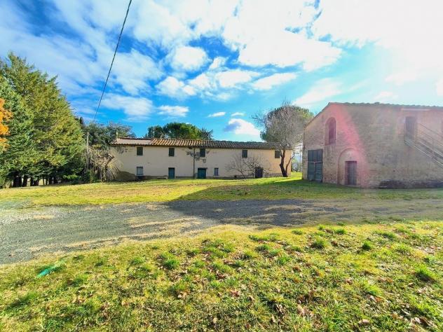 Casale in vendita a Pomarance 1000 mq Rif: 1379081