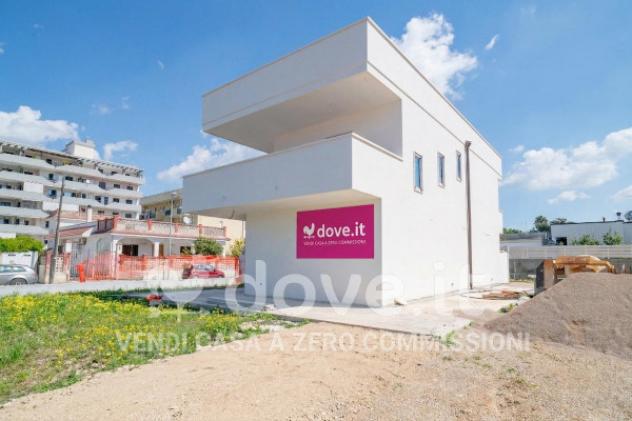 Villa di 126 m² con 4 locali in vendita a Taranto