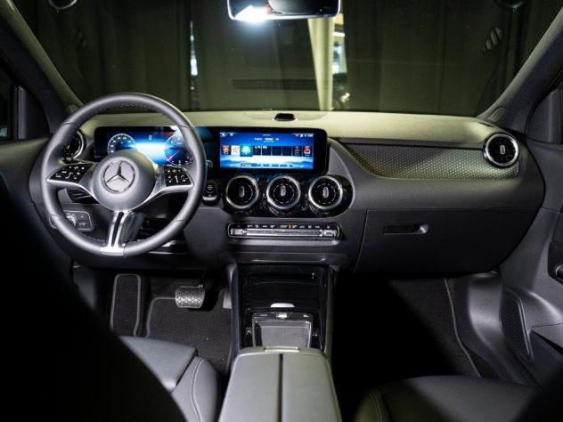 Mercedes-Benz GLA GLA 200 d Progressive Extra - Foto 9