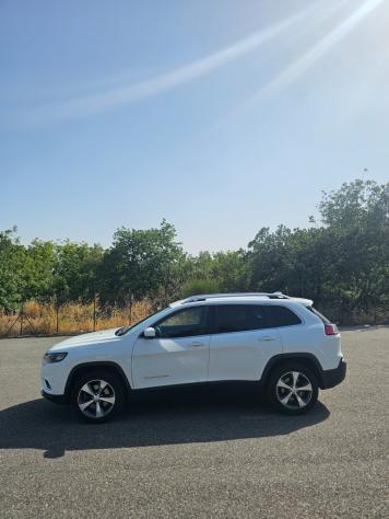 Jeep Cherokee 4X4 Active Drive Limited - Foto 2