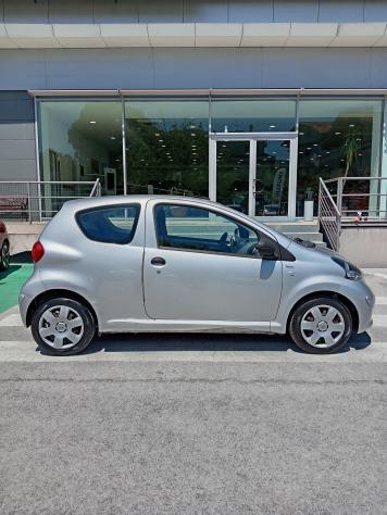 Toyota Aygo I 2005 3p 1.0 - Foto 8
