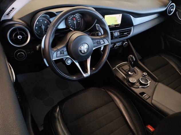 Alfa Romeo Giulia 2.2 Turbodiesel 180 CV AT8 Super - Foto 8