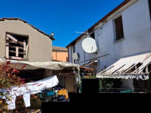 Immobile in asta di 135 m², box auto in vendita a Calto - Foto 2