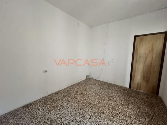 CASA INDIPENDENTE CON 2 APPARTAMENTI - Foto 12