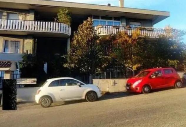 Immobile in asta di 72 m² in vendita a Roma - Foto 2