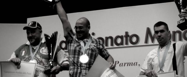 Corso di Pizzaiolo Con il 4 Volte Campione Del Mondo Giuseppe Lapolla a FIRENZE - Foto 2
