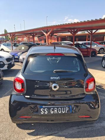 ForFour 90 0.9 Turbo twinamic Brabus Style-unipro-rate - Foto 3
