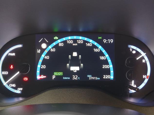 Toyota Yaris Cross 1.5H (116 CV) E-CVT Trend AWD-i - Foto 8