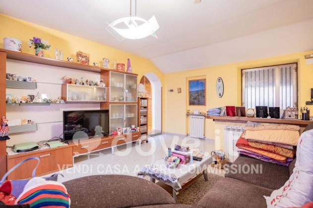 Appartamento di 147 m² con 4 locali in vendita a Grantola - Foto 2