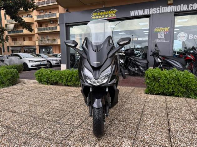 HONDA Forza 350 DELUXE TUTTO INCLUSO ANCHE PASSAGGIO! MINI RATE rif. 24225127 - Foto 3