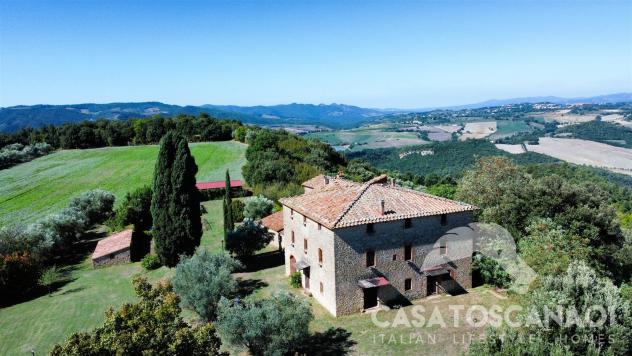 Rustico casale in Vendita in zona SAN DALMAZIO con giardino