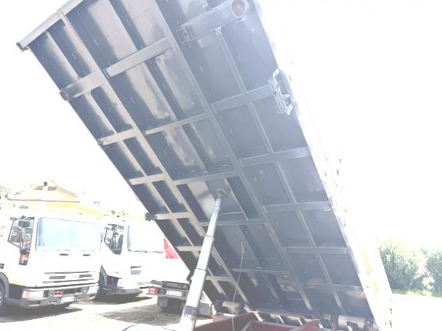 camion iveco eurocargo 75e18 stralis ribaltabile e gru - Foto 6