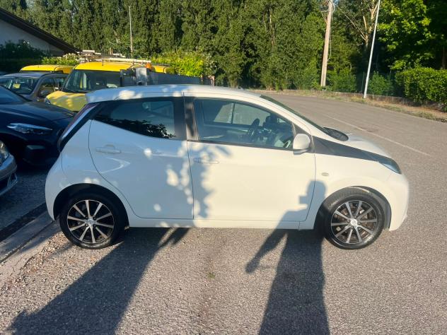 Toyota aygo 1.0 5 porte Active - Foto 7