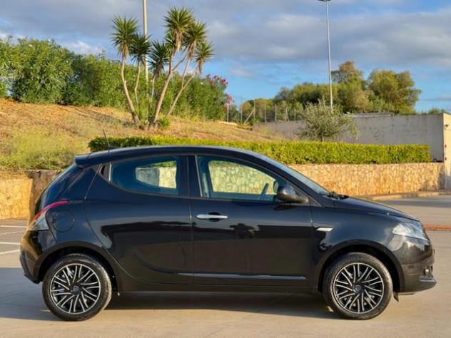 LANCIA Ypsilon GOLD+RETROCAMERA+NAVI CARPLAY+LED rif. 24107635 - Foto 5