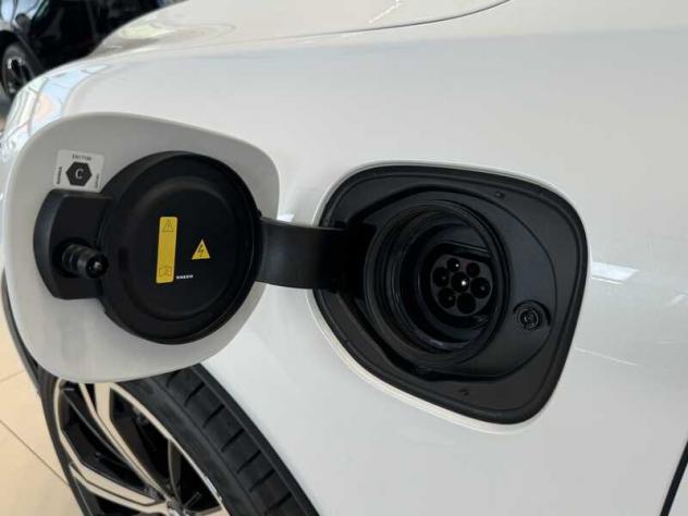 Volvo XC60 T6 RECHARGE PLUG-IN HYBRID ULTRA DARK AWD - Foto 6