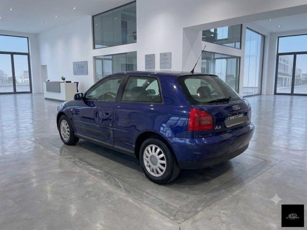 AUDI - A3 - 1.9 TDI 3 porte Attraction - Foto 4