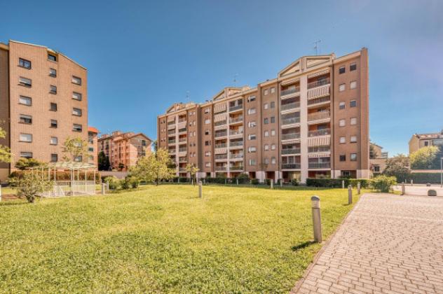 Appartamento di 53 m² con 2 locali e box auto in vendita a Milano - Foto 11