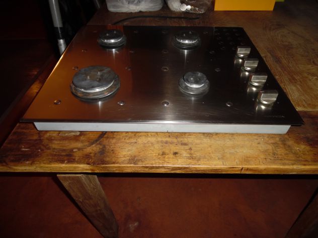 PIANO COTTURA DA INCASSO USATO POCO,INTROVABILE,DA 4 FUOCHI,MARCA BARAZZA MADE I - Foto 10