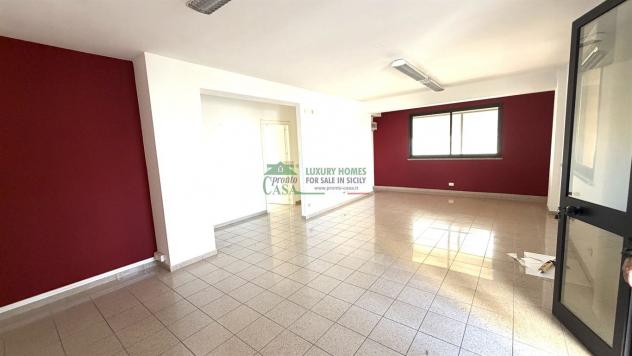 Rif. 9851 - Appartamento uso ufficio + veranda - Foto 2