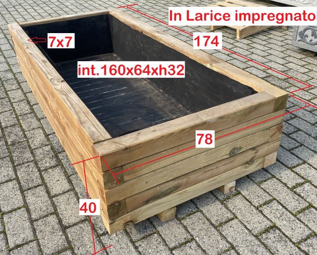 Grande fioriere in legno