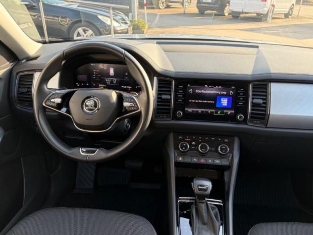 SKODA Kodiaq 2ª serie Kodiaq 1.5 m-HEV DSG 7 posti Executive - Foto 8