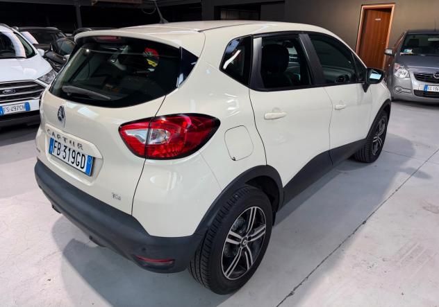 Renault Captur Benzina Euro 6 Neopatentati - Foto 5