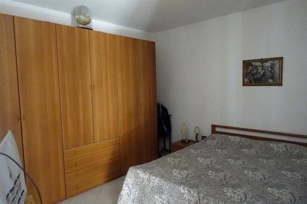 Bellano centro storico trilocale vicino al lago - Foto 11
