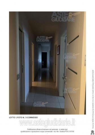 IMMOBILI-IMMOBILE RESIDENZIALE-Traversa III di Via Ludovico D'Angiò n. 22 - Foto 4