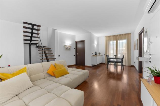 ATTICO CON TERRAZZO - PESCHIERA BORROMEO - Foto 4