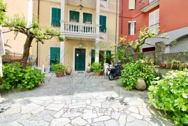 Quadrilocale in vendita a Santa Margherita Ligure