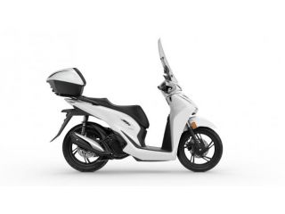 Honda SH 150 SH 150 - con bauletto keyless e parabrezza - YM 2026