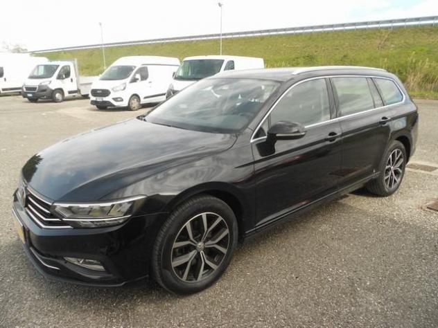 VOLKSWAGEN Passat Variant SCR EVO DSG rif. 23475248