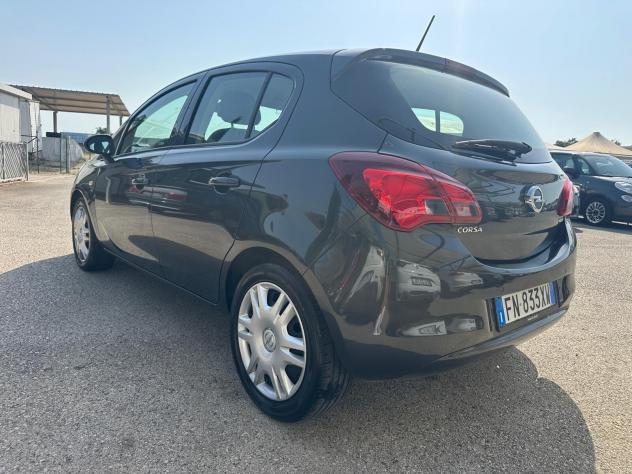 Opel Corsa 1.3 Diesel - Foto 5