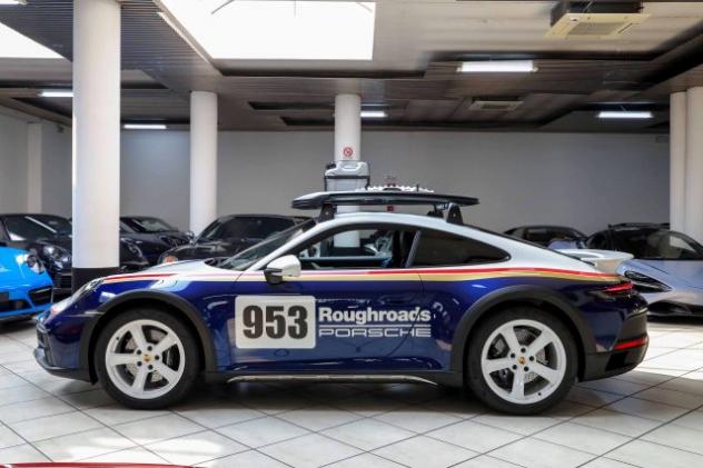 PORSCHE 911 992 DAKAR|LIMITED EDITION|RALLY DESIGN PACK|MATRIX rif. 23965181 - Foto 4