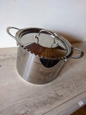 Pentola "Cuoci e scola" in acciaio, 100% Italiana
