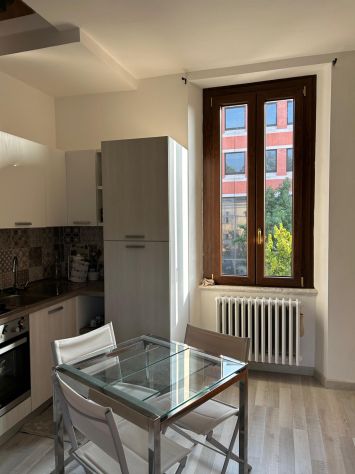 Pavia centro affitto bilocale