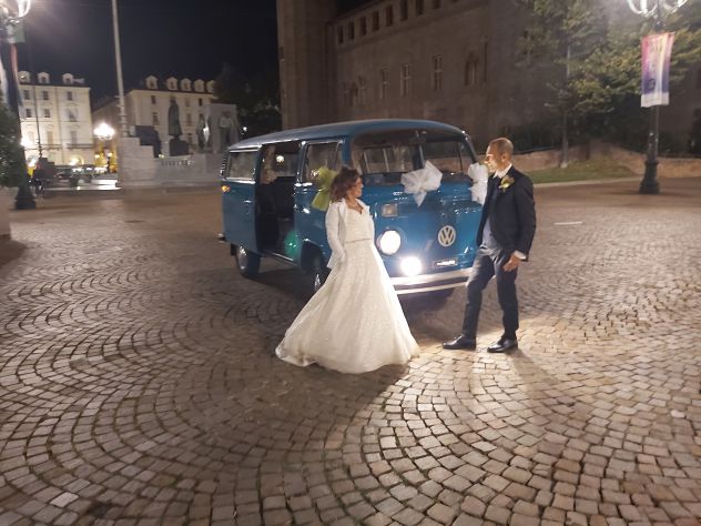 Noleggio Pulmino VW T2 - Foto 2