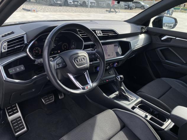 Audi Q3 SPB S Line interno ed esterno 2.0 TDI 150CV S-Tronic 35 - Foto 10