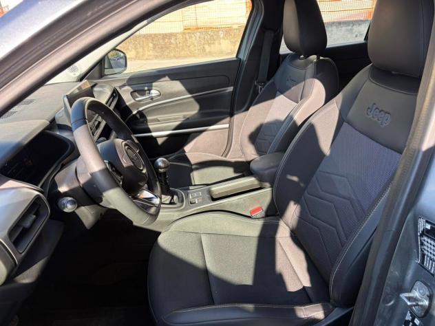 Jeep Avenger 1.2 Turbo 100 CV Altitude - Foto 5