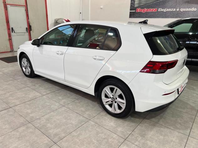 Volkswagen Golf 2.0 TDI 115 CV SCR Life 2021 - Foto 7
