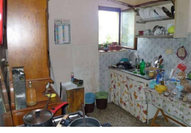 Immobile in asta di 188 m², box auto in vendita a Ripe San Ginesio - Foto 5