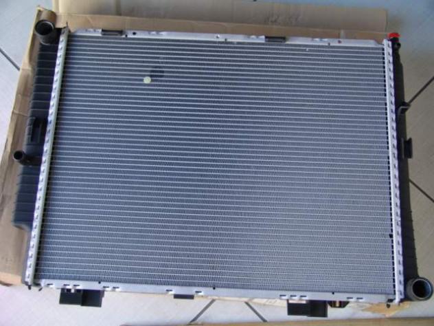 Radiatore motore mercedes classe e w210 2105005803 - Foto 3