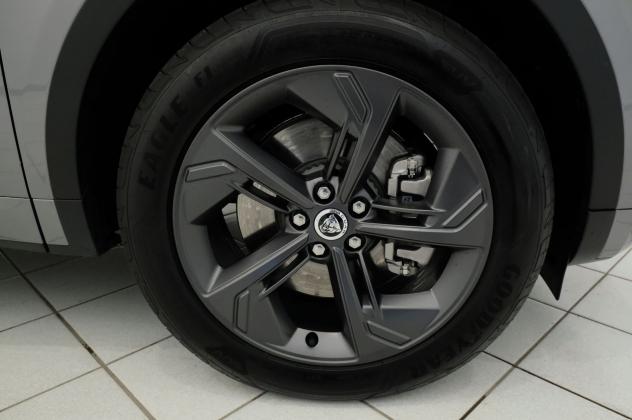 Jaguar E-Pace 2.0D D163 R-DYNAMIC SE AUTO 4WD - Foto 9