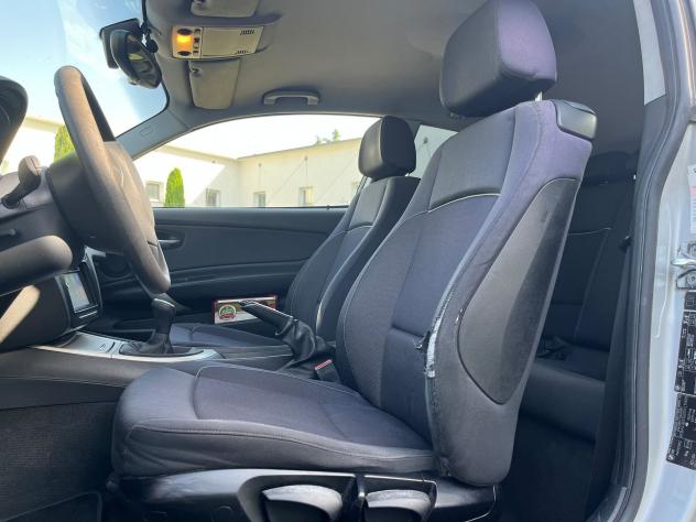 BMW Serie 1 118D 2.0 diesel 143cv - Foto 9