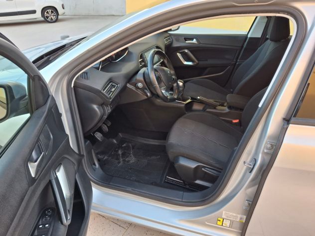 Peugeot 308 1.6 Hdi Active - Foto 6