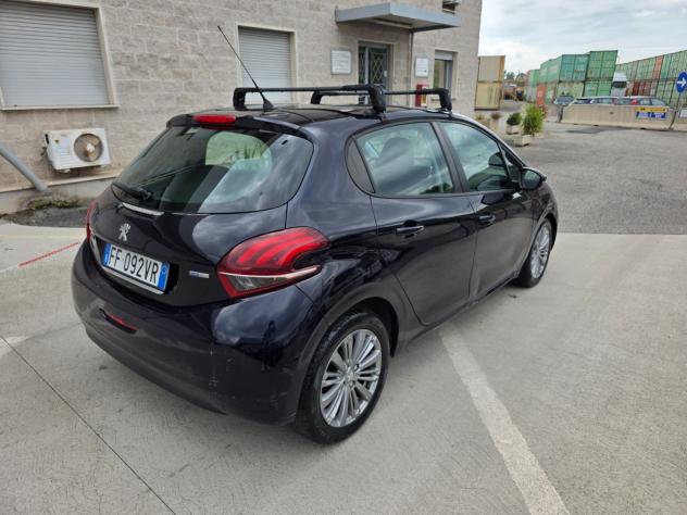 Peugeot 208 PureTech 82 3p. GPL Allure - Foto 3