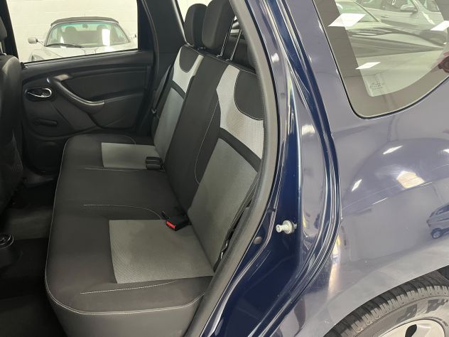 Dacia Duster 1.6 Laureate 4x2 - Foto 10