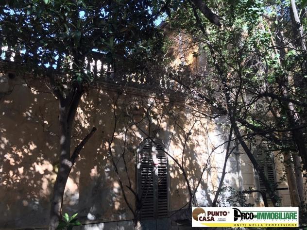 VENDESI VILLA storica ottocentesca nel cuore di Palermo - Foto 17