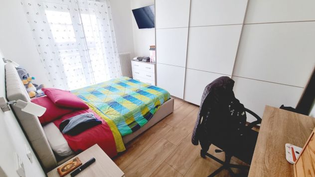Riccione Punta de l'Est Appartamento 3 camere 2 bagni cucina abitabile - Foto 4